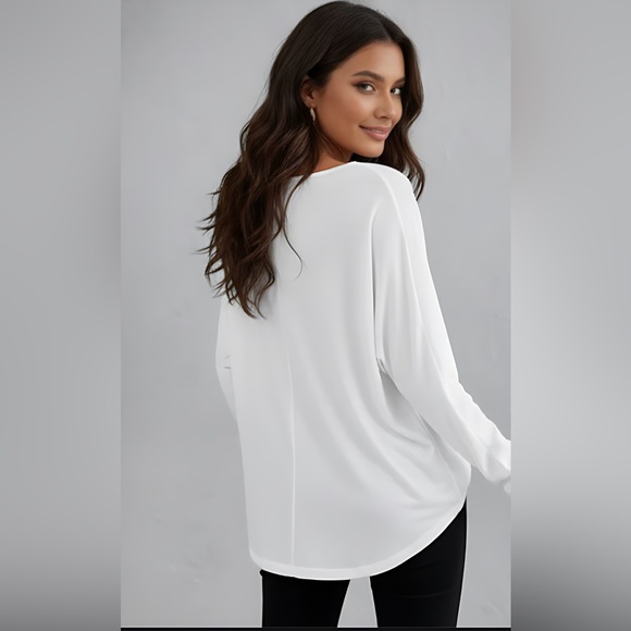 White Oversized V Neck Batwing Long Sleeve Knit Tee - Picture 2 of 9